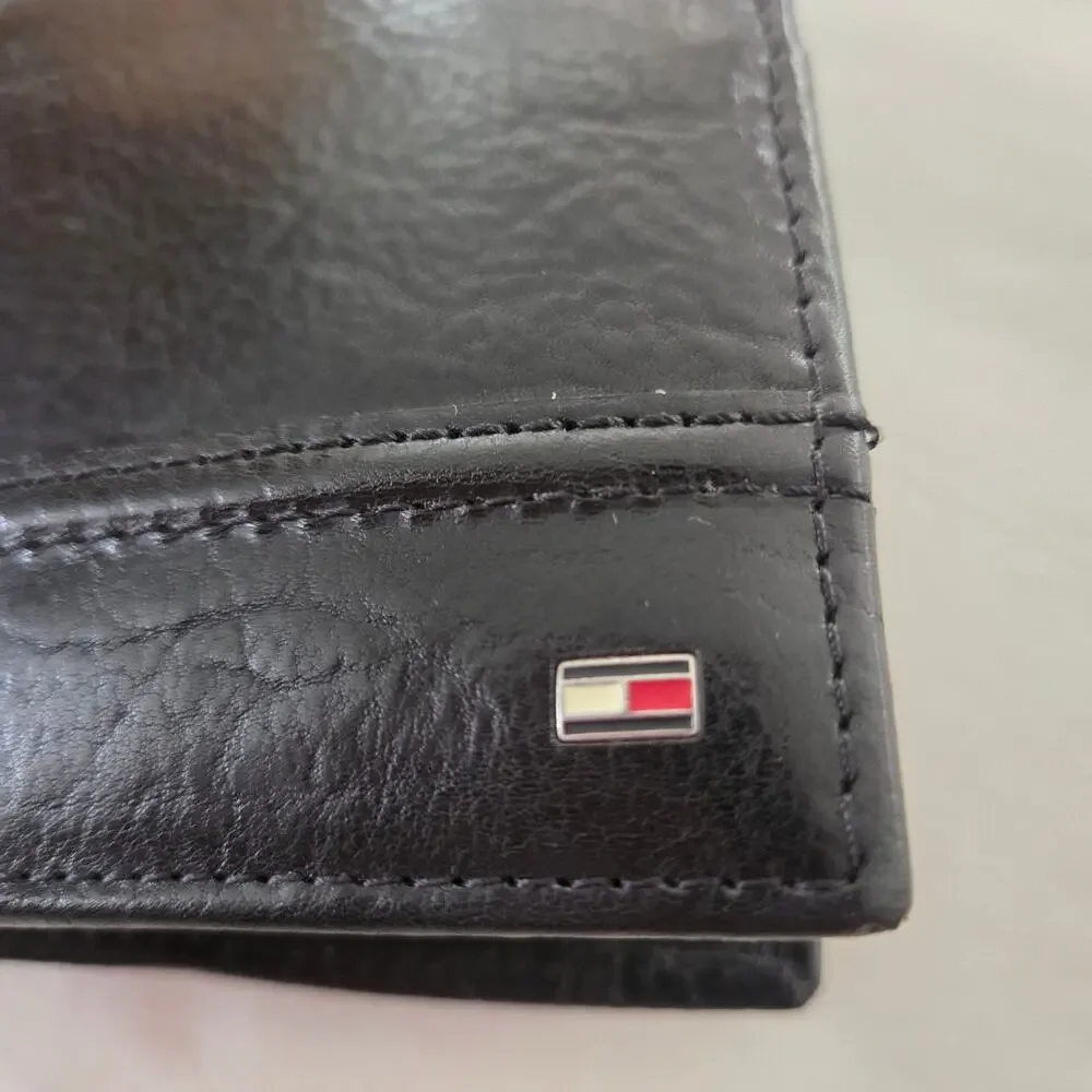 Tommy Hilfiger Hipster Black Soft Leather Bifold Wallet RFID Blocking Protection